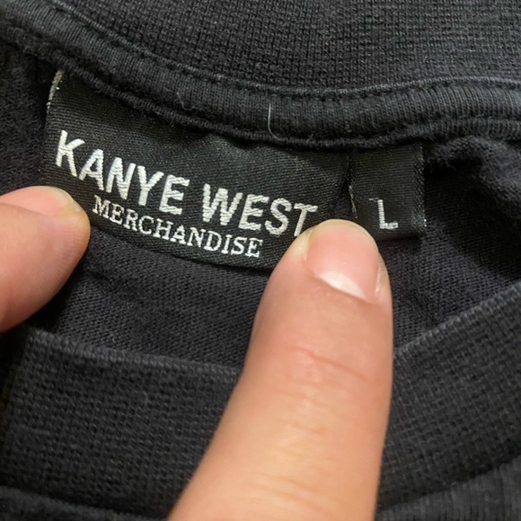 2013’ Yeezus Tour (Authentic) Shirt - Picture 4 of 7